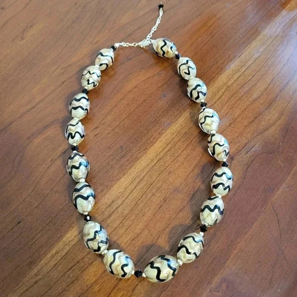 Murano Jewelry - Vintage 90s Venetian Murano Glass Design by FMC Gold and Black Beaded Necklace